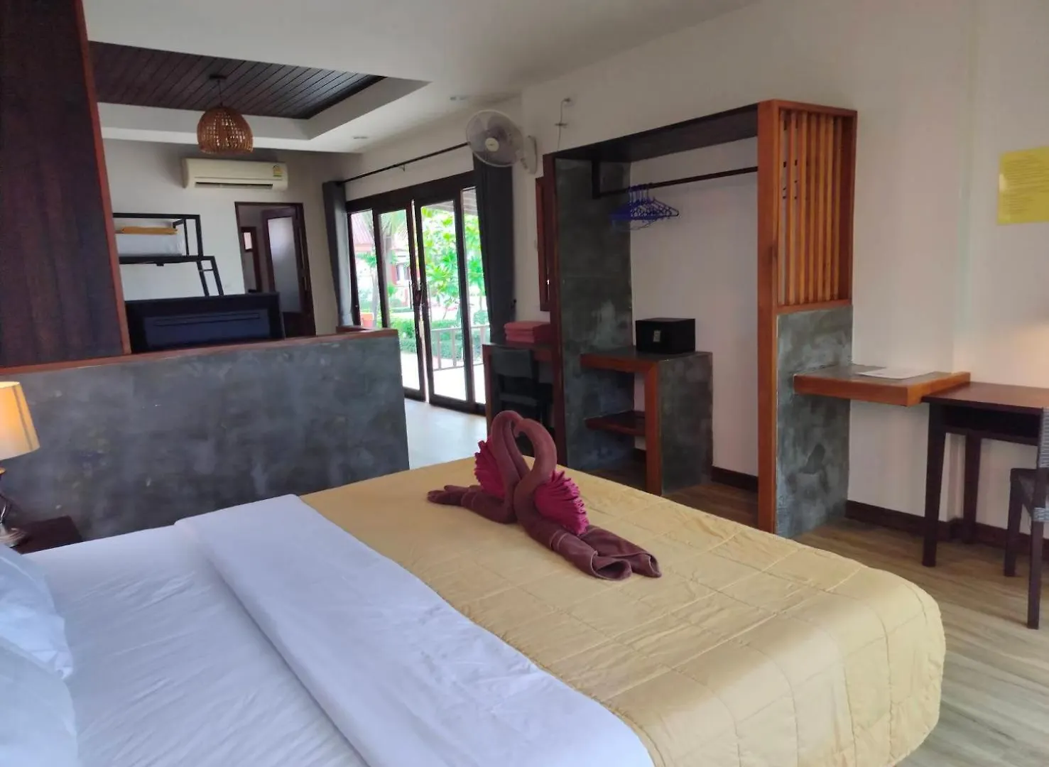 קו לנטה D.R. Lanta Bay Resort 3*, קו לנטה תאילנד